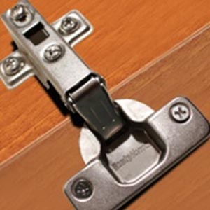 Bisagras para Muebles